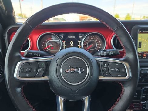 Used 2022 Jeep Wrangler Unlimited Rubicon w/ Steel Bumper Group AWD/4WD image 18