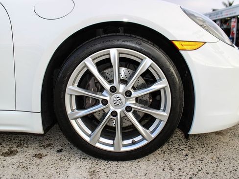 Used 2019 Porsche 718 Boxster RWD image 28