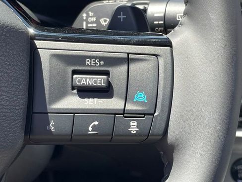 New 2026 Nissan Rogue Platinum AWD/4WD image 15