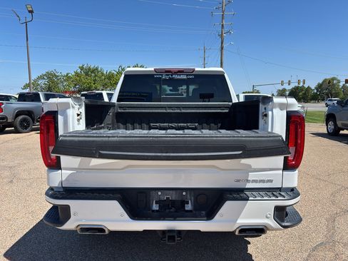 Used 2020 GMC Sierra 1500 Denali w/ Denali Ultimate Package AWD/4WD image 8