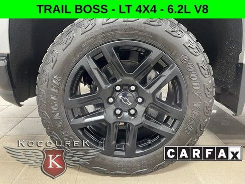 Used 2022 Chevrolet Silverado 1500 LT Trail Boss image 7
