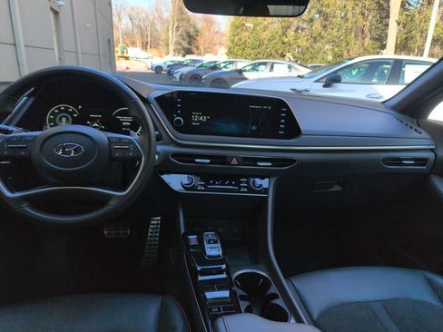 Used 2023 Hyundai Sonata SEL Plus FWD image 12