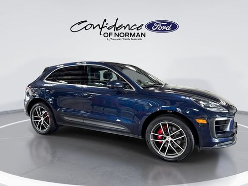 Used 2023 Porsche Macan S AWD/4WD image 10