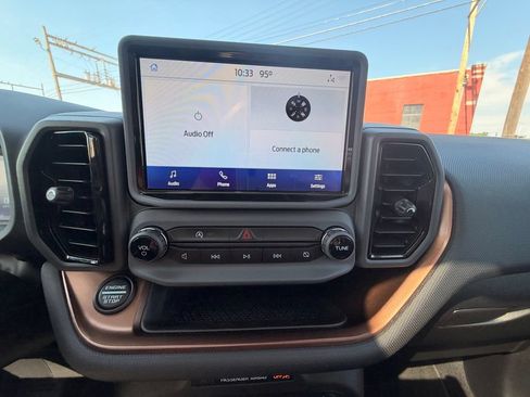 Used 2021 Ford Bronco Sport Outer Banks w/ Outer Banks Package AWD/4WD image 21