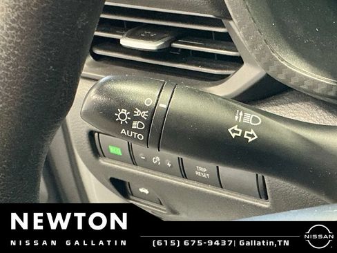 Used 2021 Nissan Sentra S FWD image 27