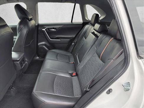 Used 2024 Toyota RAV4 Adventure image 17
