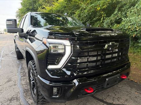 Used 2025 Chevrolet Silverado 3500 LTZ w/ LTZ Plus Package AWD/4WD image 49