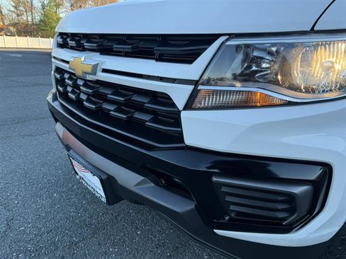 Used 2022 Chevrolet Colorado LT w/ Fleet Safety Package image 10