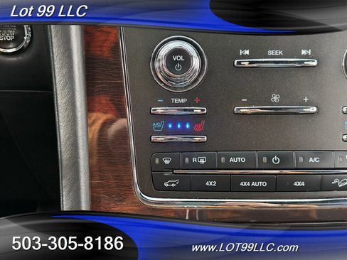 Used 2016 Lincoln Navigator L Reserve image 36