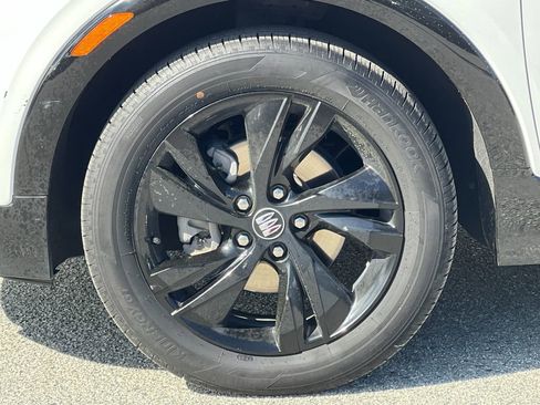 Used 2024 Buick Encore GX Sport Touring image 25