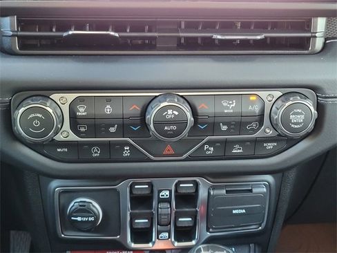 New 2026 Jeep Wrangler Rubicon image 22