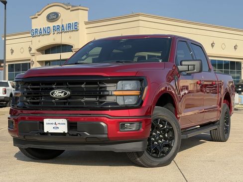 New 2026 Ford F150 XLT w/ XLT Black Appearance Package RWD image 2