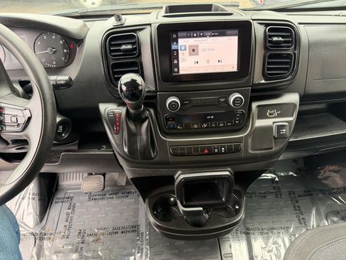 Used 2023 RAM ProMaster 2500 FWD image 19