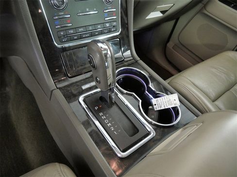 Used 2015 Lincoln Navigator 4WD image 21