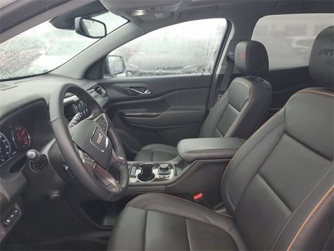 Used 2023 GMC Acadia AT4 w/ Technology Package image 18