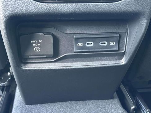 New 2026 Jeep Grand Cherokee Altitude AWD/4WD image 8
