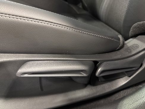 New 2025 Honda Civic Sport image 18