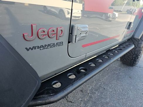 Used 2019 Jeep Wrangler Unlimited Rubicon AWD/4WD image 10