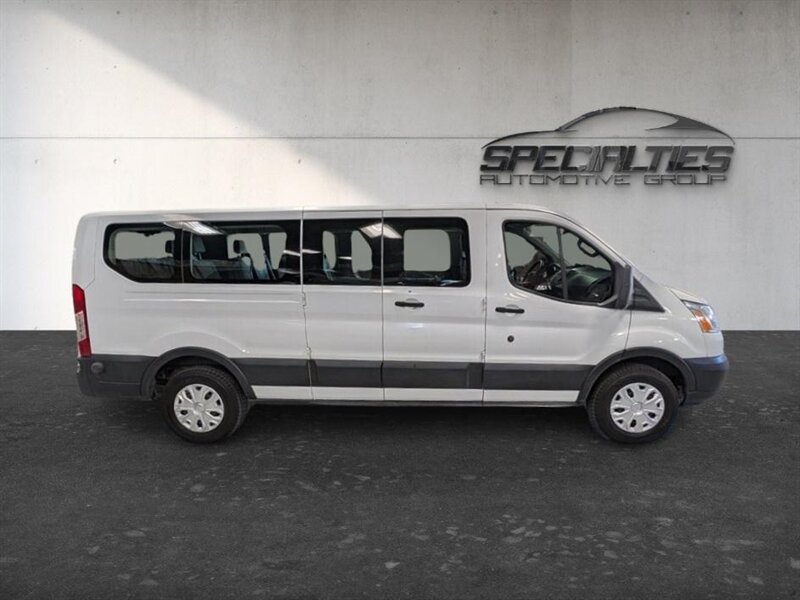 Used 2019 Ford Transit 350 XLT RWD image 11