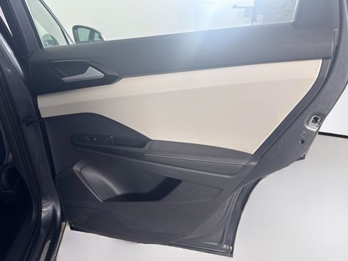 Used 2025 Volkswagen Taos S FWD image 28