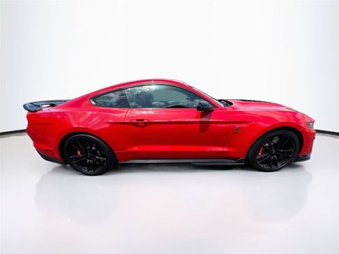 Used 2021 Ford Mustang Shelby GT500 w/ Technology Package RWD image 6