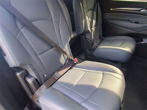 Used 2022 Buick Enclave Essence w/ Sport Touring Edition image 24