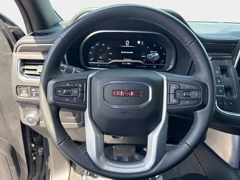 Used 2023 GMC Yukon XL SLT RWD image 22