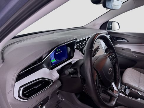 Used 2023 Chevrolet Bolt EUV Premier image 23
