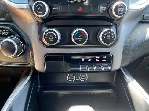 Used 2022 RAM 1500 Big Horn RWD image 26