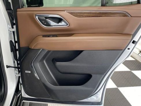 Used 2024 Chevrolet Tahoe High Country image 22