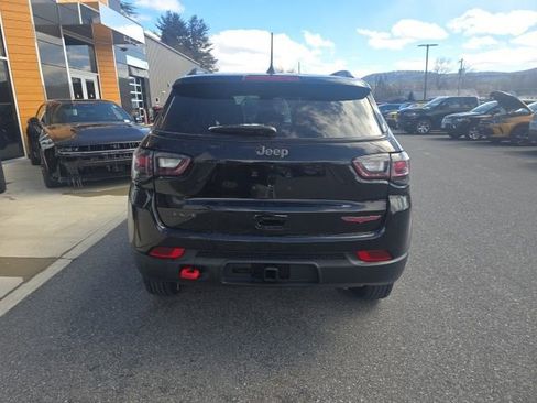 Certified 2022 Jeep Compass Trailhawk w/ Trailhawk Elite Group image 5