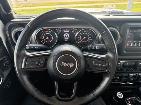 Used 2022 Jeep Wrangler Unlimited Sport AWD/4WD image 12
