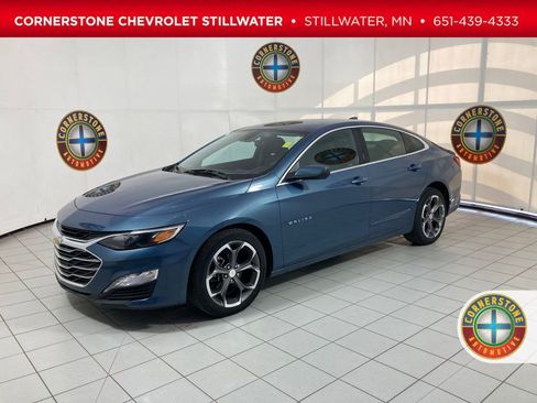 Used 2024 Chevrolet Malibu LT image 1