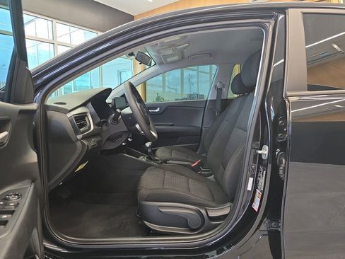 Used 2023 Kia Rio LX image 10