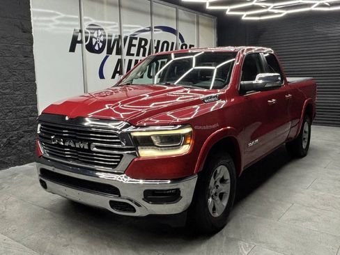 Used 2019 RAM 1500 Laramie AWD/4WD image 2