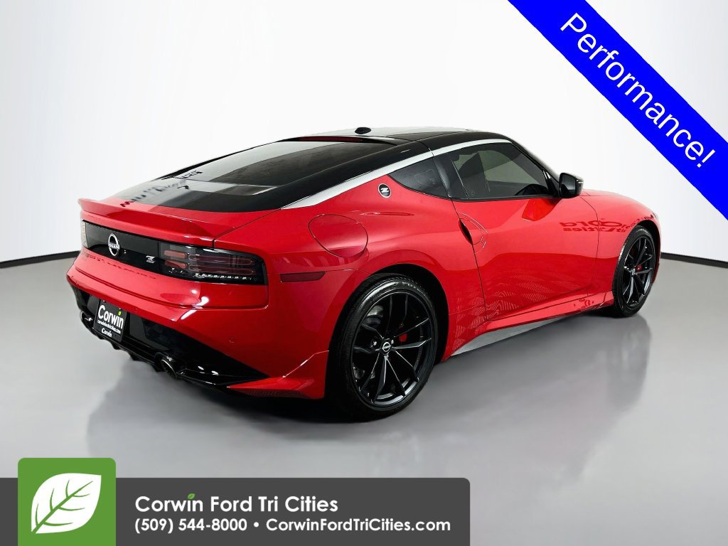 Used 2025 Nissan Z Performance w/ Floor Mat Package RWD image 15