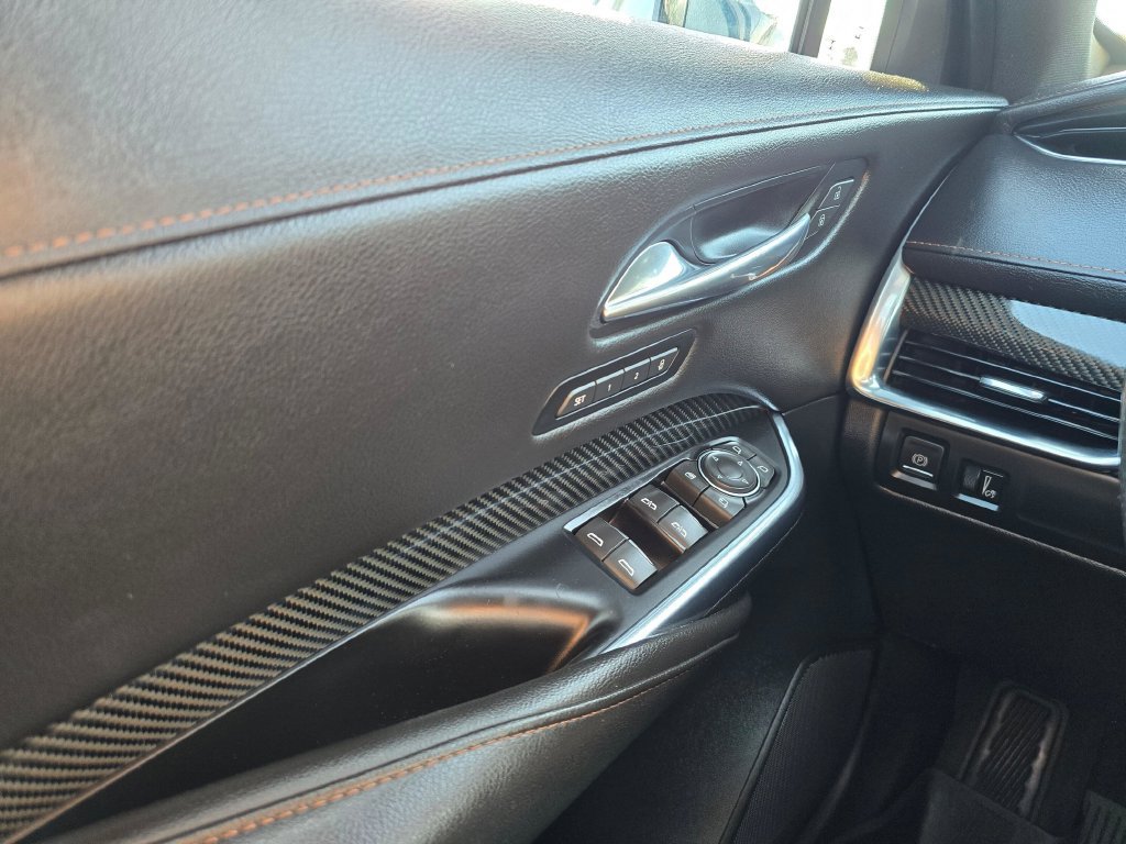 Used 2021 Cadillac XT4 Sport w/ Enhanced Visibility Package AWD/4WD image 34