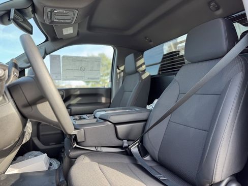 New 2026 GMC Sierra 3500 Pro w/ Convenience Package image 16