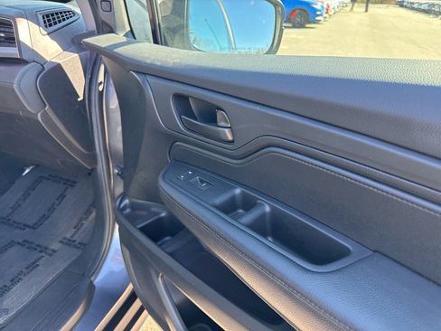 Used 2024 Honda Odyssey EX-L image 15