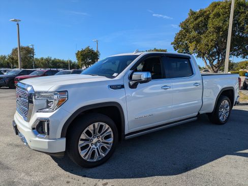 Used 2020 GMC Sierra 1500 Denali w/ Denali Ultimate Package image 9