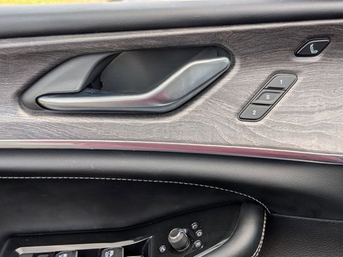 Certified 2021 Jeep Grand Cherokee L Overland w/ Luxury Tech Group IV image 12