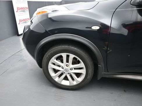 Used 2014 Nissan Juke S FWD image 16