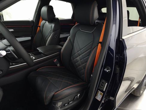 Used 2026 Genesis GV70 3.5T Sport Prestige image 13