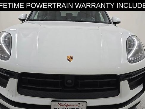 Used 2024 Porsche Macan w/ Premium Plus Package AWD/4WD image 16