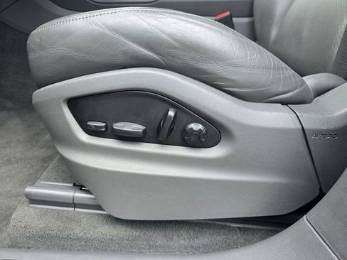 Used 2022 Porsche Cayenne E-Hybrid image 63