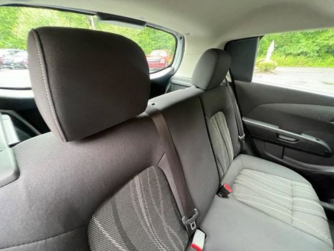 Used 2014 Chevrolet Sonic LT w/ Fun and Sun Package image 16