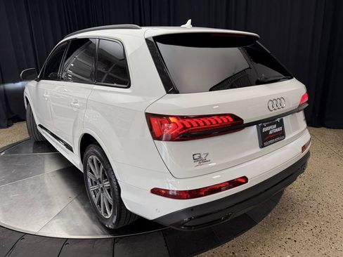 Used 2022 Audi Q7 2.0T Premium Plus w/ Premium Plus Package AWD/4WD image 6
