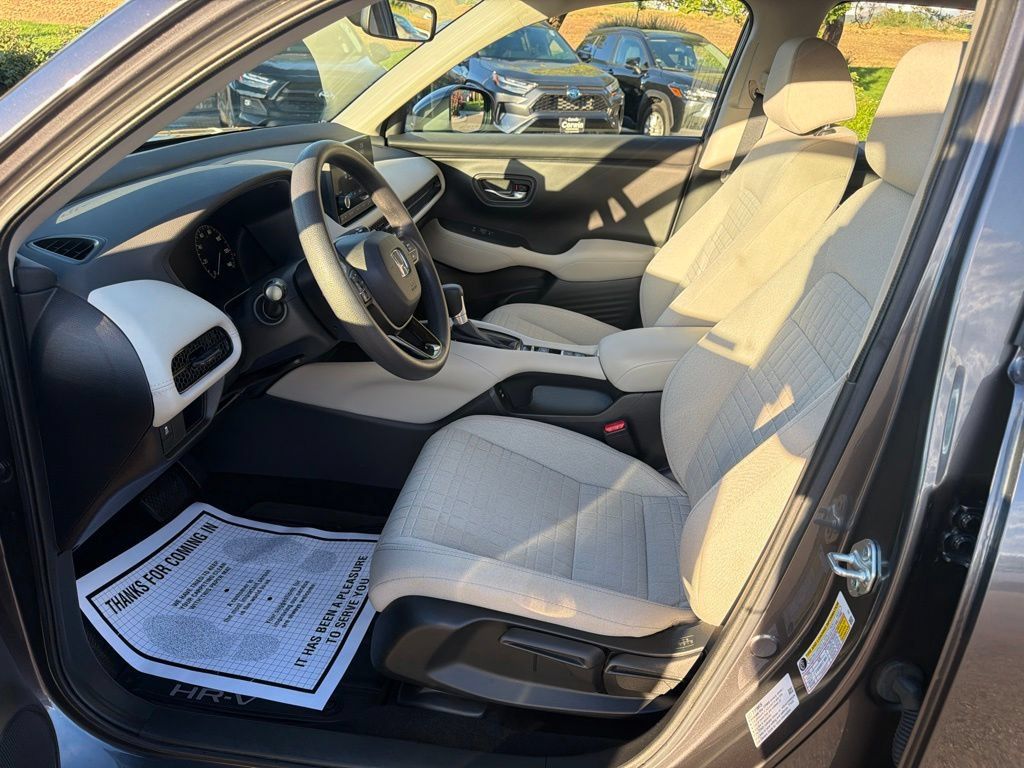 Used 2024 Honda HR-V LX image 24