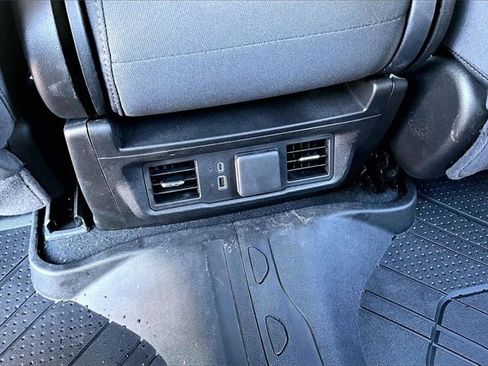 Used 2025 Chevrolet Silverado 1500 LT w/ Texas Edition Plus image 11