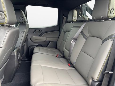 New 2025 Chevrolet Colorado ZR2 w/ Midnight Edition image 13